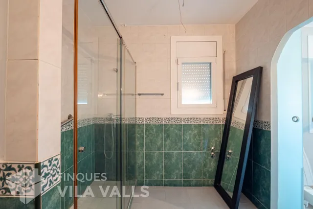 Casa a quatre vents amb gran terrassa i garatge per a 2 cotxes — 27