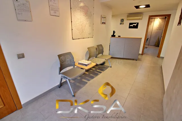 Local comercial en entresuelo en Avenida Francia, Vila-real - foto 2