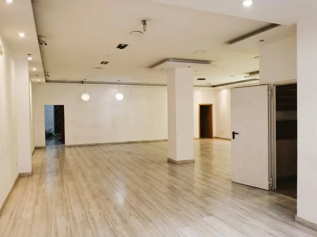 Magnífico Local Comercial en Rúa Progreso (Ourense) — 9