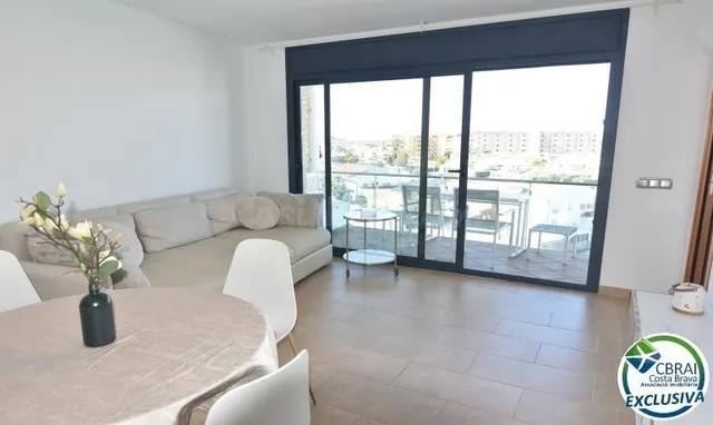 Encantador apartamento con licencia turística y vistas al ca - foto 4