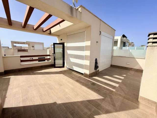 Casa 3 habitaciones 156m² en venta - Centro de la Ciudad Quesada — 11