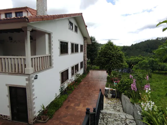 CASA EN VENTA CON AMPLIA FINCA — 10