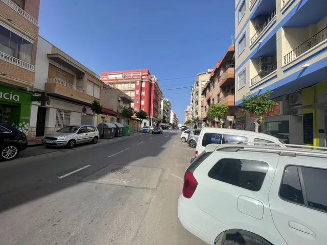 Plaza de Garaje Calle Diego Ramirez — 9