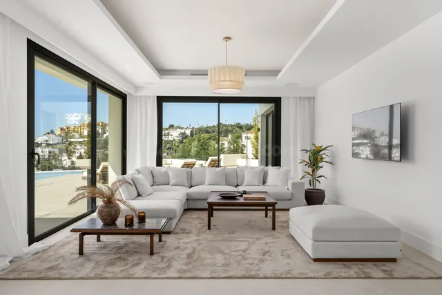 Chalet 4 habitaciones 433m² en venta - Costa Del Sol - foto 3