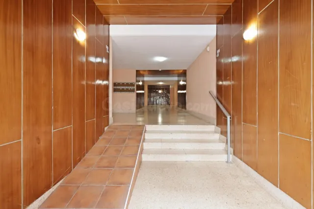 Piso de 114 m2 construidos con 3 habitaciones, balcón y trastero en Sagunto pueblo — 29