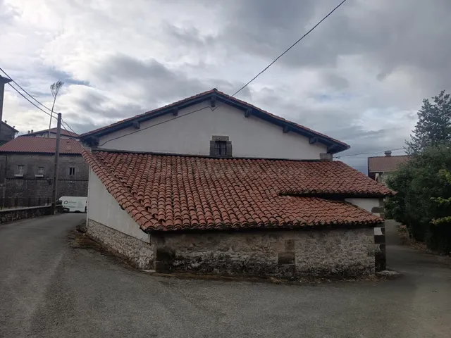 Conjunto Inmobiliario con Caserío tradicional y terreno. - foto 3