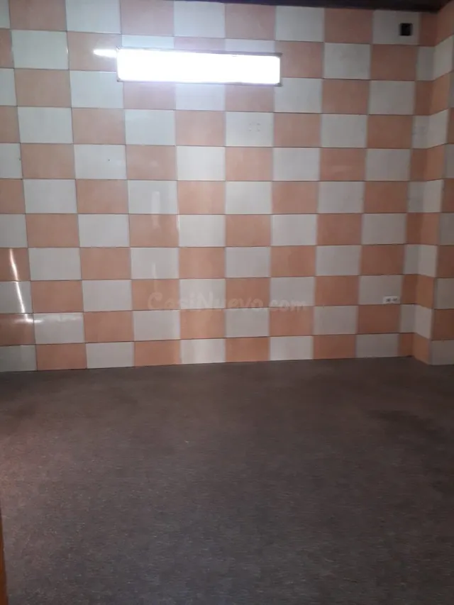 Se vende o alquila local comercial — 2
