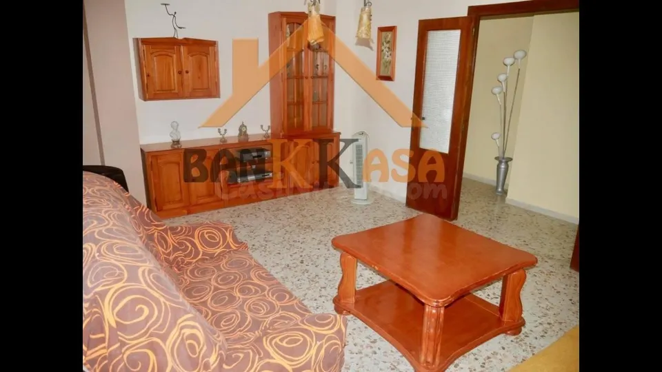SE VENDE PISO EN BERJA ZONA CENTRO