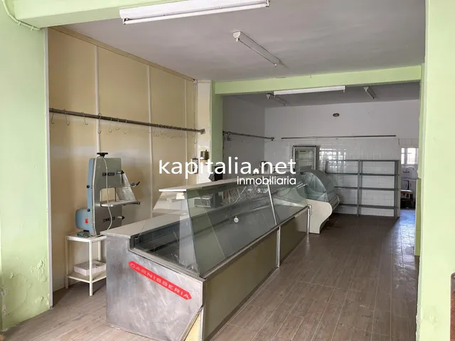 EDIFICIO A LA VENTA EN MONTIXELVO — 3