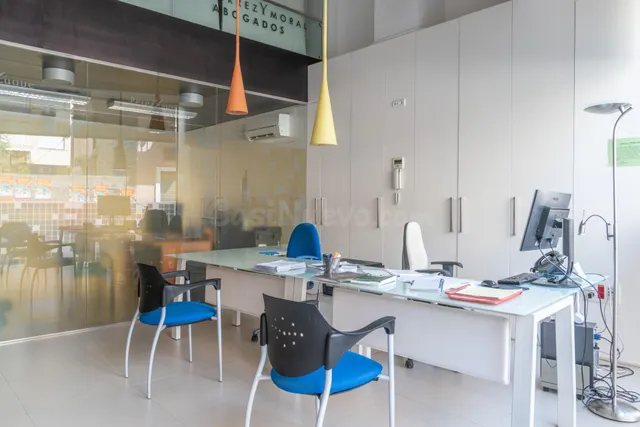 Local comercial 6 habitaciones 200m² en venta - Motril puebl - foto 5