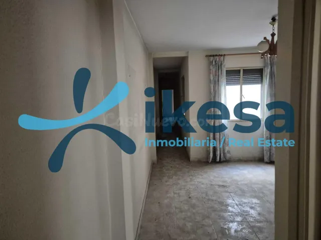 Piso en venta en Av. 28 de Febrero - San Juan de Aznalfarach - foto 2