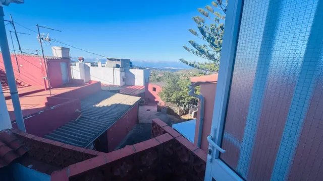 Encantadora Vivienda con Terraza y Vistas Espectaculares — 19