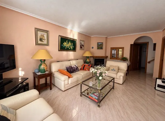 CHALET ADOSADO EN TORRE DE HORADADA — 7