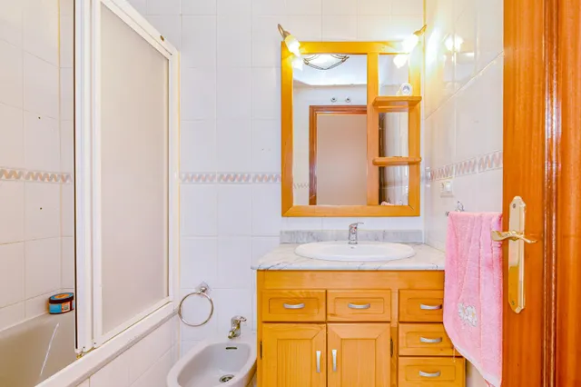 OPORTUNIDAD EN VENTA DE CASA ADOSADA DE 3 DORMITORIOS EN HIJAR — 16