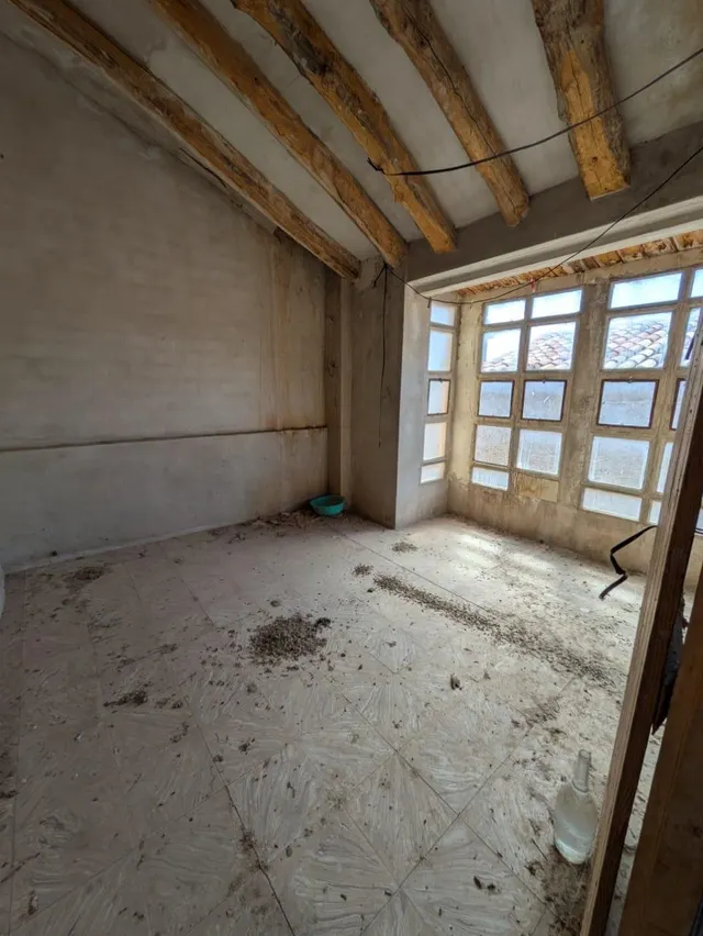 CASA DE 316m2 construidos en el bonito pueblo de Moros, proximo a Calatayud — 20