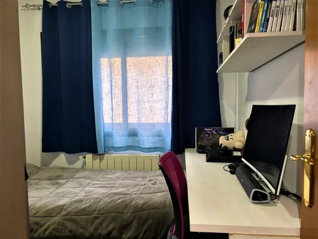 Ampli pis en venda a can palet de Terrassa — 36