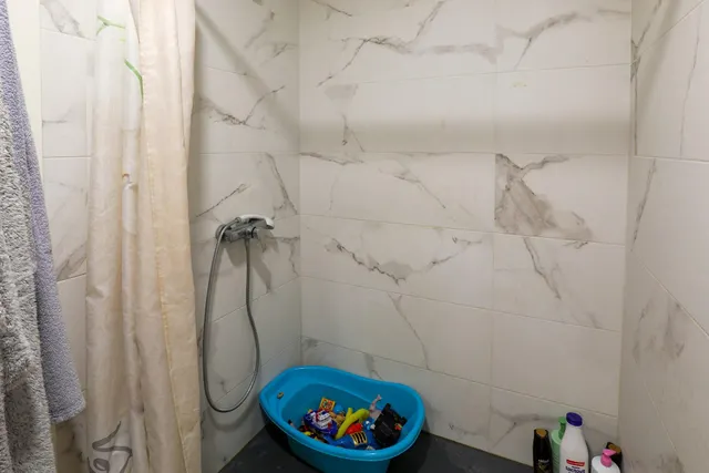 Amplio Piso de cuatro habitaciones en el corazón de Durcal — 21