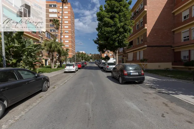 PISAZO EN MOTRIL — 40