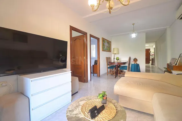SE VENDE PISO JUNTO A LA SAFA - foto 2