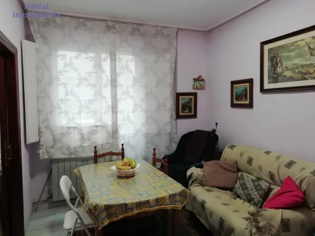 PISO AMPLIO EN LAS PEATONALES — 9
