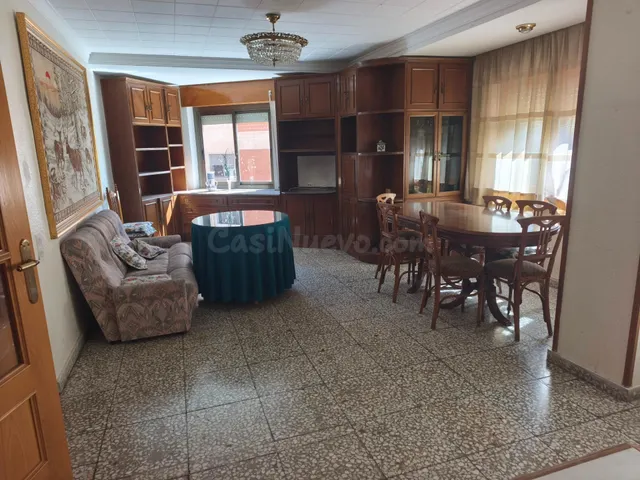 VIVIENDA CON GARAJE Y TRASTERO EN BARRIO DE SAN ROQUE — 2