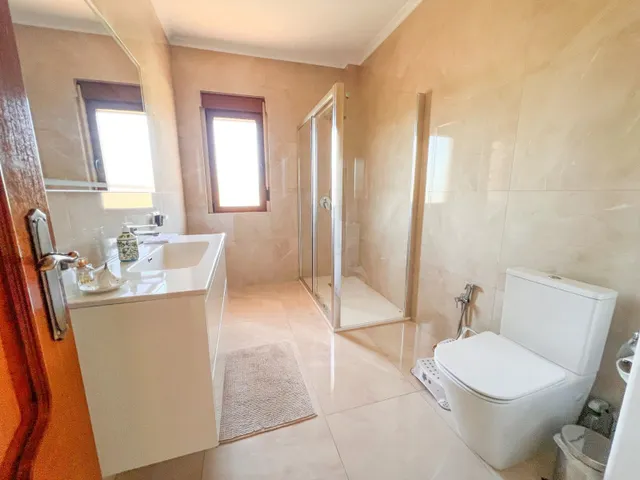 Villa 5 habitaciones 300m² en venta - Centro de la Ciudad Quesada — 18