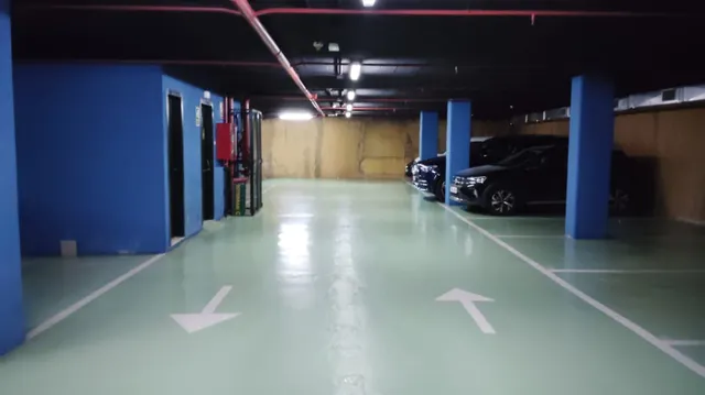 Parking de moto 4m² en alquiler - Barcelona — 14