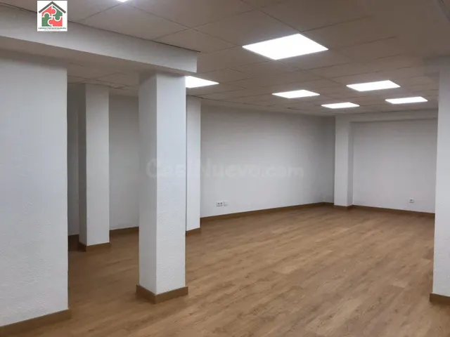 Oficina 70m² en alquiler - Centro - foto 2
