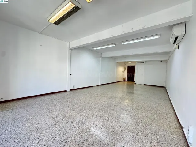 OFICINA EN C/PARIS JUNTO A AV. DIAGONAL — 4
