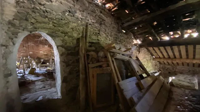 Gran Casa  para rehabilitar en pueblo tranquilo del pirineo — 24