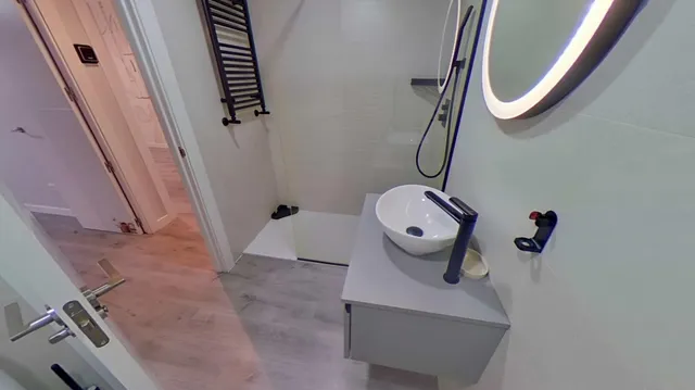 ¡SE ALQUILA!! Impresionante vivienda de tres habitaciones con terraza de 50m2 en la zona de La Garena. — 32