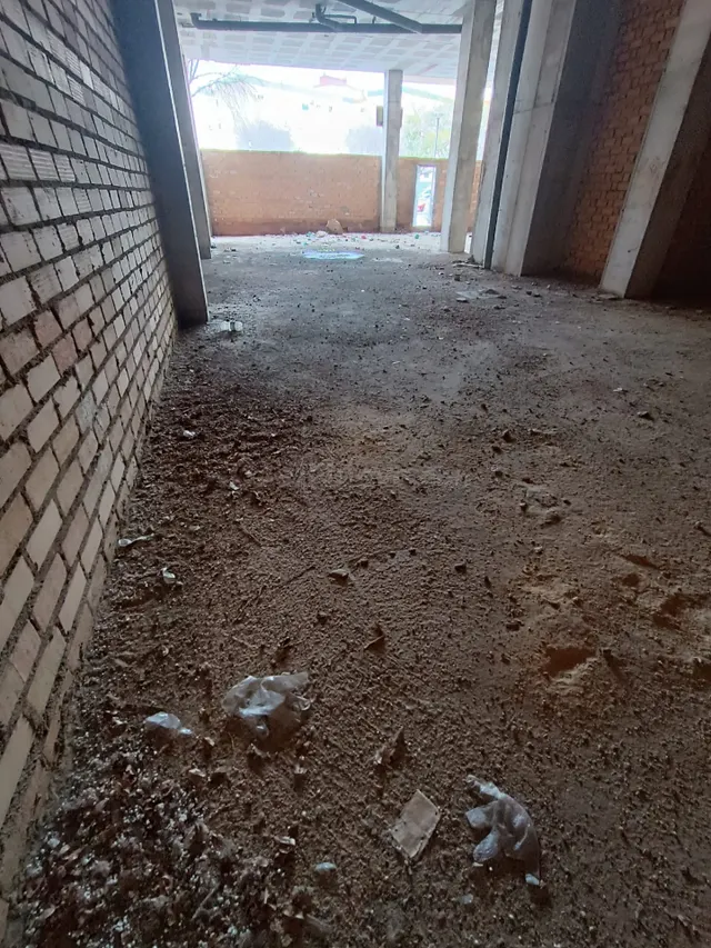GRAN LOCAL COMERCIAL EN VENTA O ALQUILER — 3