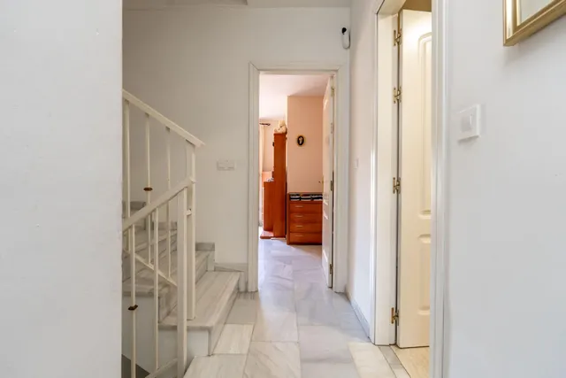 VIVIENDA UNIFAMILIAR ADOSADA EN OGIJARES — 36