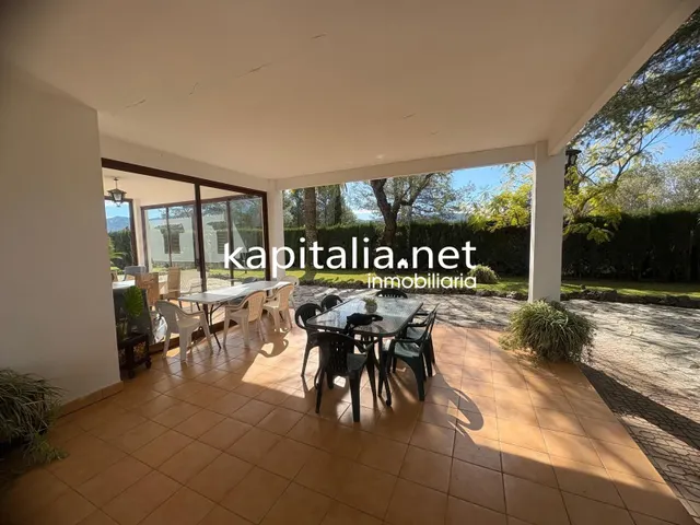ESPECTACULAR CHALET A LA VENTA EN BARCHETA — 38