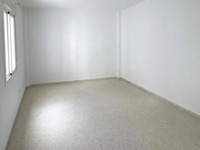 Se vende magnífico piso en Alcalá del Río. — 9