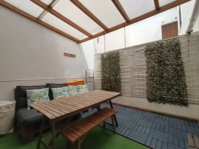 Piso de 138 m2 reformado con patio privado en Ciudad Jardín - foto 2
