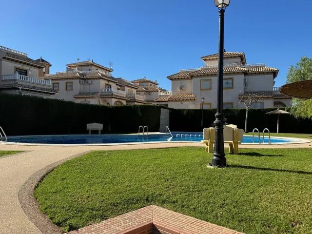 Adosado en Lomas de Cabo Roig — 45