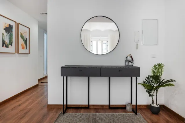 Exclusivo piso de 130 m2 y 4 dormitorios junto al Ayuntamiento de Valencia — 8