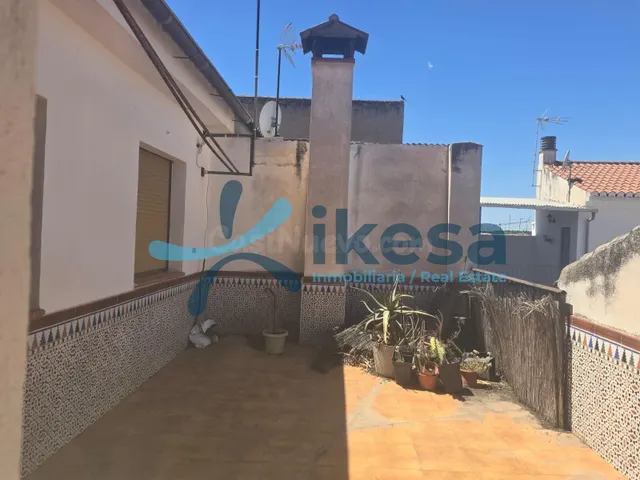 Amplio Adosado en Fuente Vaqueros - Ideal para Familias — 2