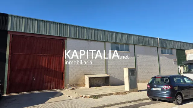 Nave a la venta en Agullent