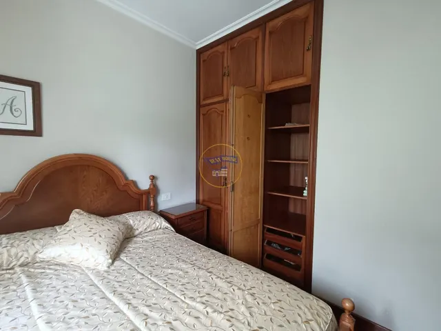 Casa con amplias vistas a la ría de Vigo ubicado en la zona alta de Teis — 12