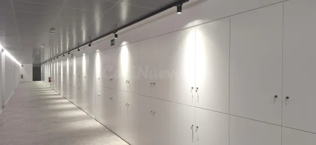 OFICINAS  Y COWORKING EN EDIFICIO SKYBUSSINES MANISES — 5