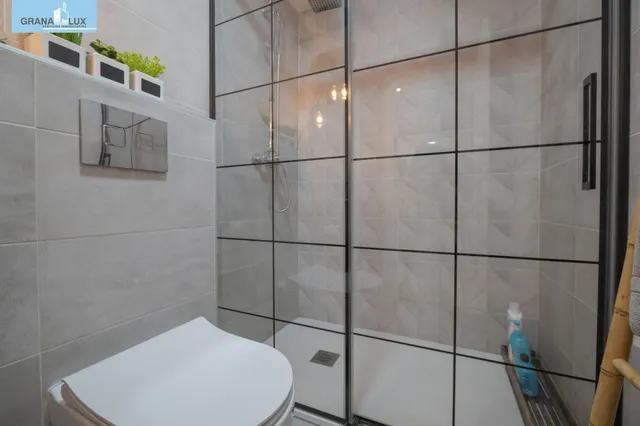 Ático dúplex con piscina en Maracena — 18
