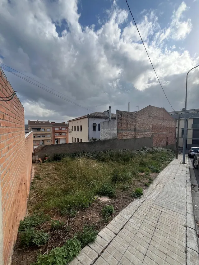 Parcela en centro de Jorba, inmejorable ubicación por 60.000 Eur — 3