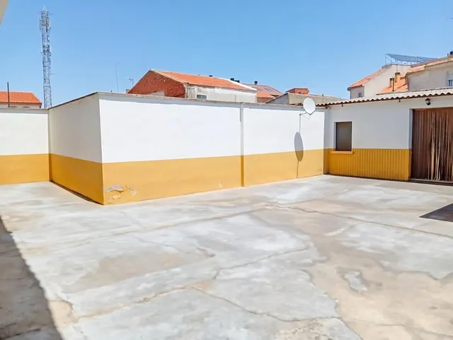 Casa en venta Calle Duque de Ahumada, 581 m2 construidos. — 12