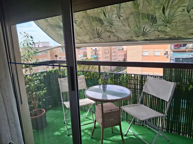 PISO EN VENTA EN CALLE BENISSA ( IDEAL PARA INVERSORES) — 24