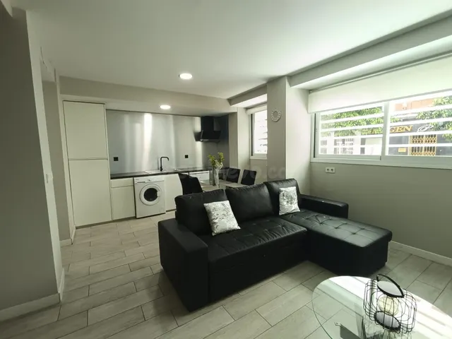 Vivienda + Local /Trasteros