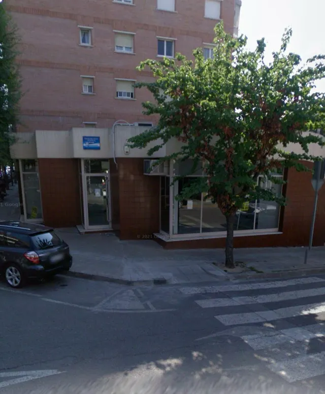 LOCAL COMERCIAL EN VENDA A IGUALADA * PÀRQUING DE 393m2 — 8