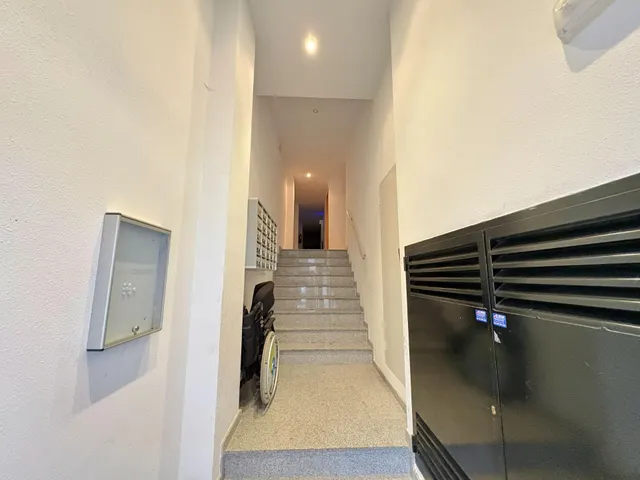 Apartamento luminoso y espacioso en la acogedora Formentera. Cerca de colegios y comercios, a 10 min a pie de Benijófar, a 3,5 km del La Marquesa Golf, y a solo 11 km de las playas de Guardamar. — 48