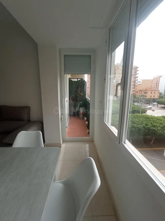 Amplio Piso en Alquiler en Plaza Constitución, Castellón - foto 4